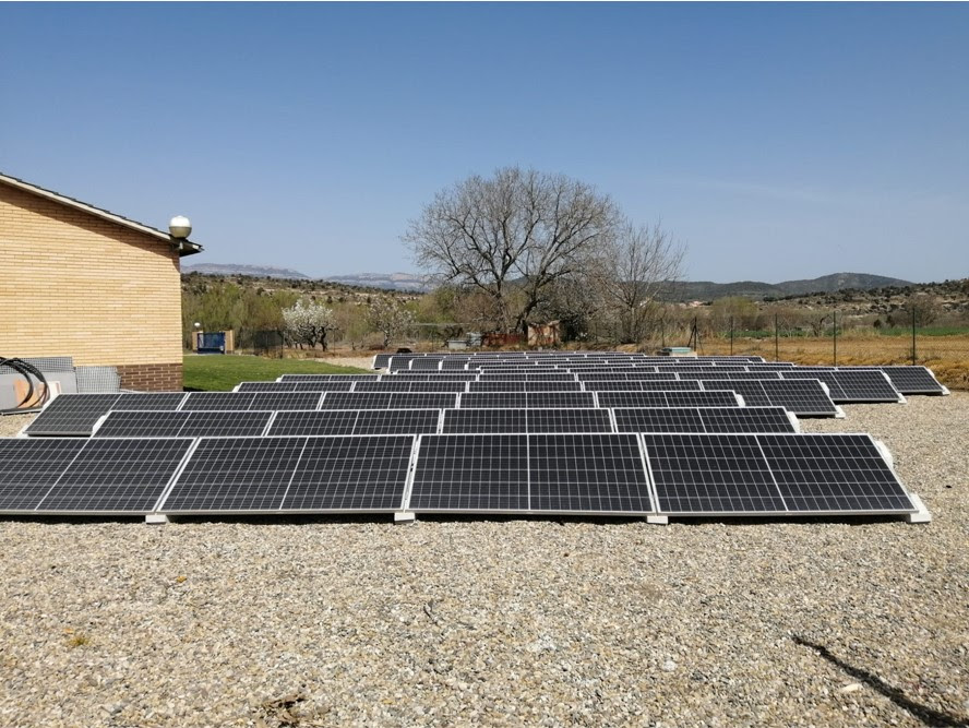 laques fotovoltaiques a la depuradora d'Artesa de Segre.